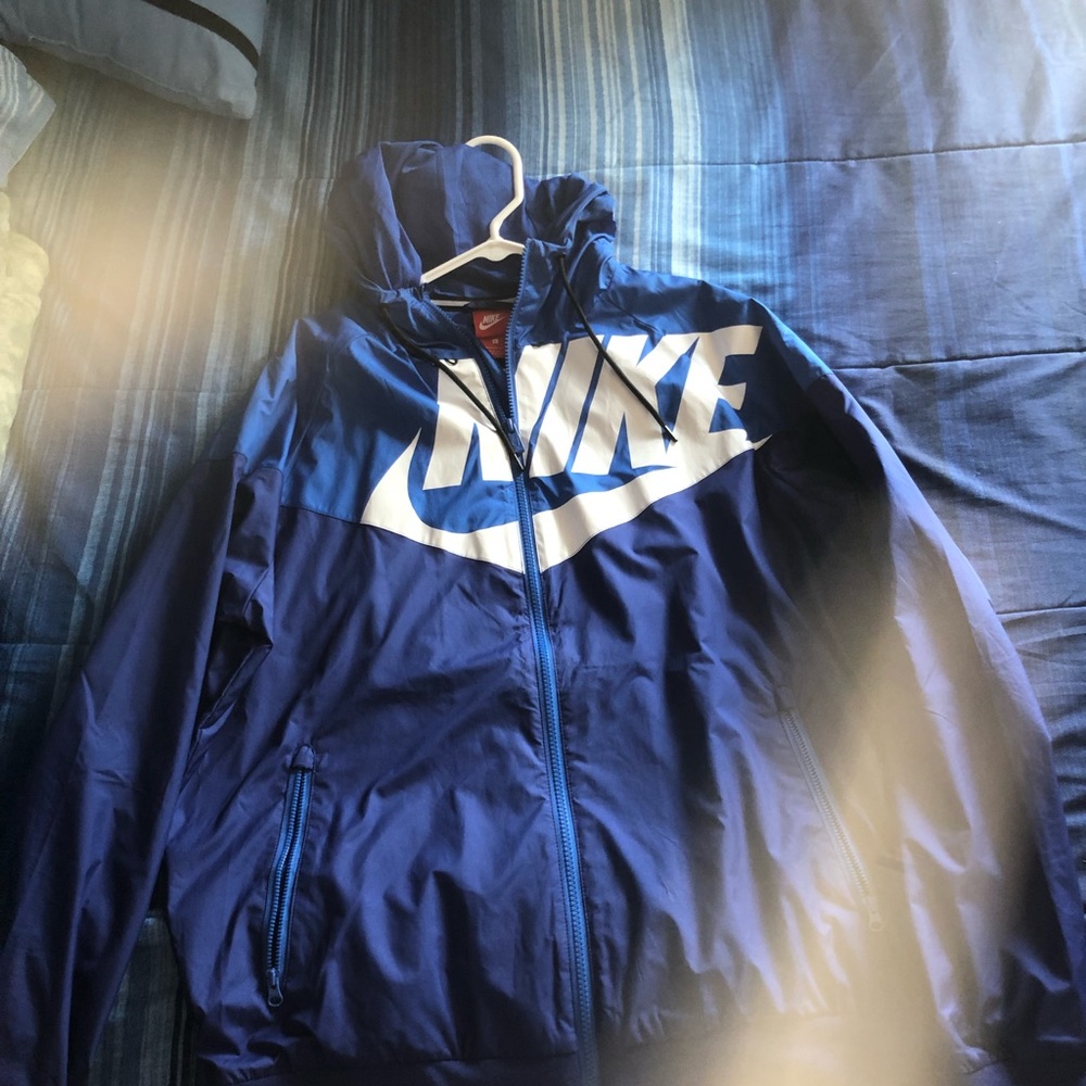 Nike sport Windbreaker